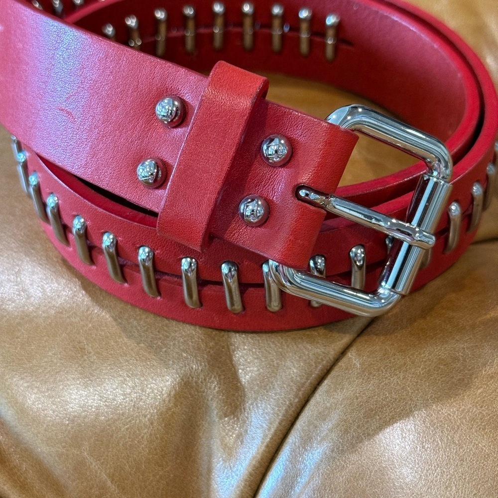 Fendi Red with Silvertone accents Vintage 1990's belt EUC - Picture 14 of 16